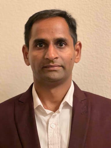 Konda Nallapati, founder of SmartPropLeads
